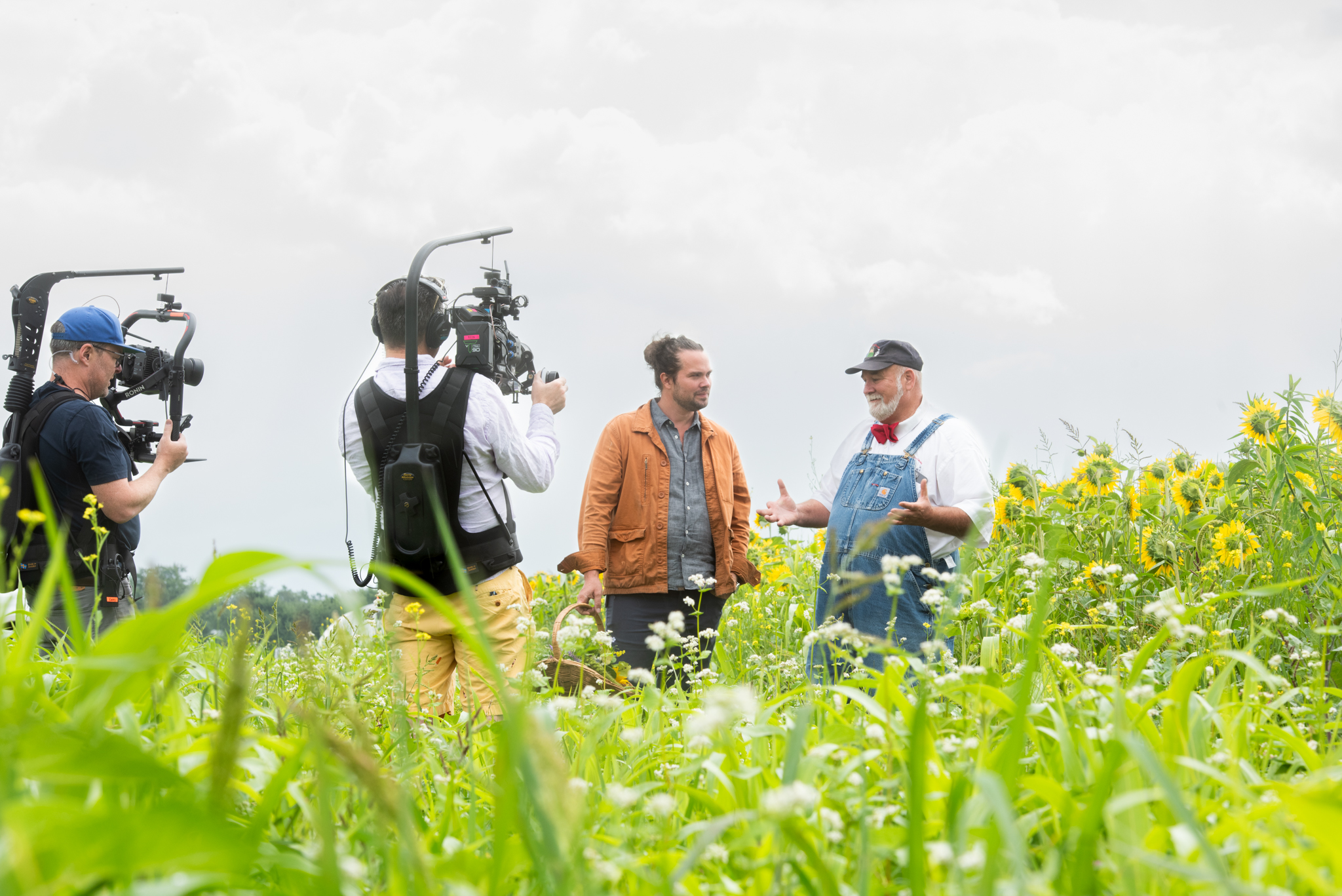 Farmer Lee Jones and Renowned Chefs Come Together in The Chef’s Garden
